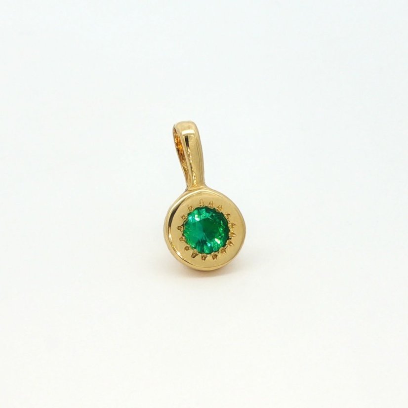 Přívěsek Birthstone Smaragd – květen - Barva kovu: Žluté zlato