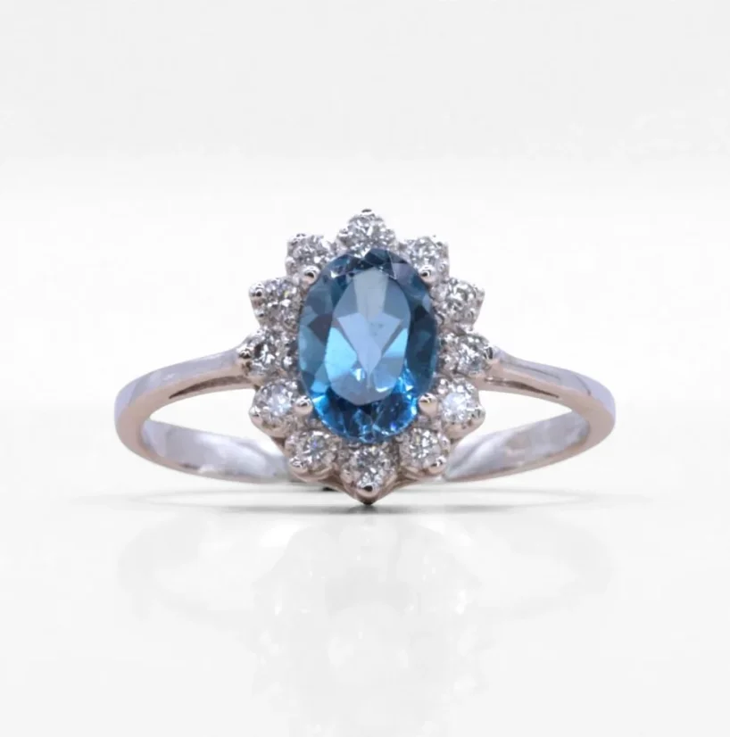 London Blue topaz prsten